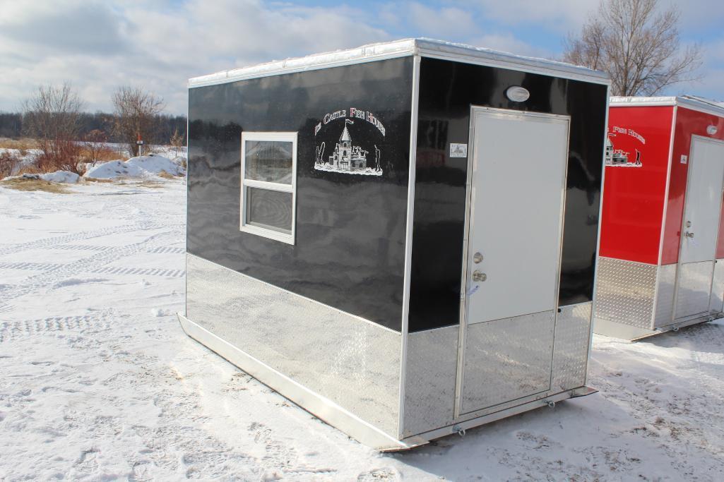 5.5' X 10' ICE CASTLE LITTLE SKIDDER FISH HOUSE, ALUMINUM FRAME,