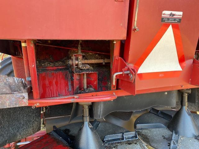 1995 CASE IH 2188 2WD COMBINE, 30.5L-32 RICE & CANE TIRES, NEW 14.9-24 REARS,