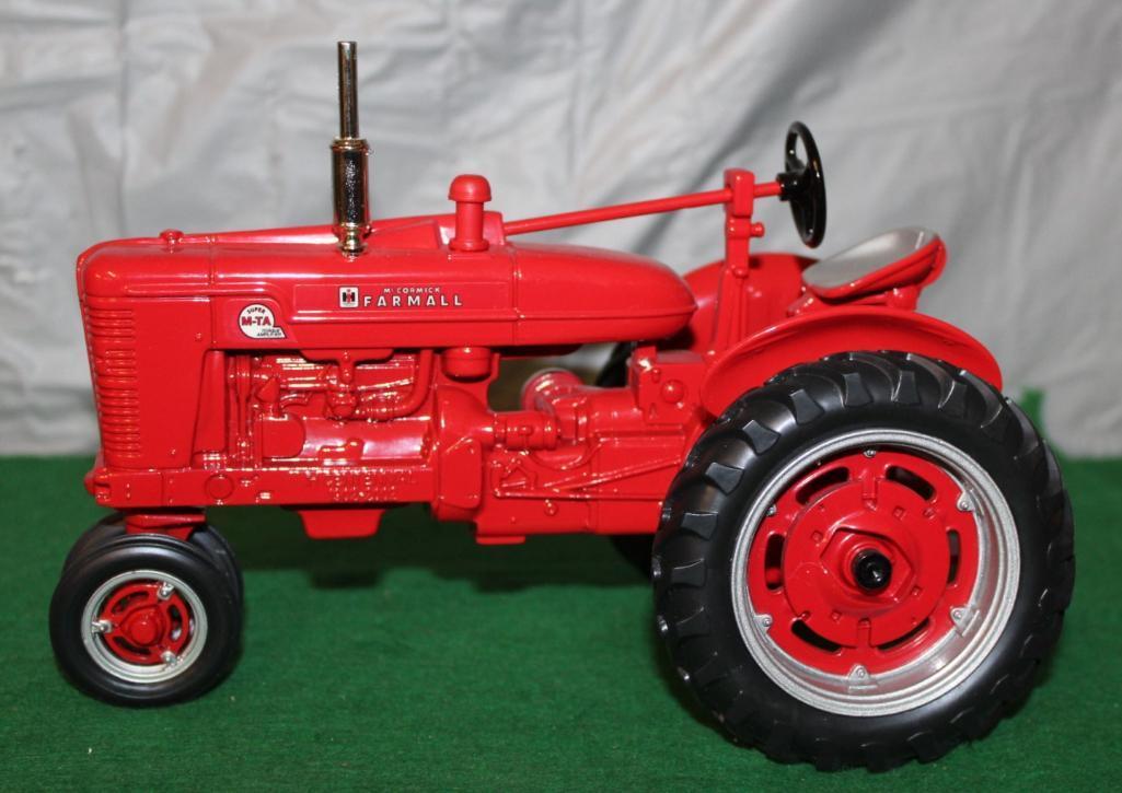 1/16 FARMALL SUPER MTA; NARROW FRONT; 100 YEARS OF IH; BOX HAS WEAR