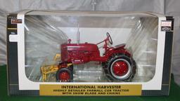 1/16 FARMALL CUB WITH SNOWBLADE AND CHAINS, HIGHLY DETAILED, CLASSIC SERIES, BOX HAS WEAR