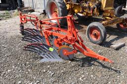 ALLIS CHALMERS 3 BOTTOM SLATE PLOW, SNAP COUPLER, HYD TAIL WHEEL,