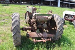 JOHN DEERE "MT", NF, FENDERS, ENGINE IS LOOSE, SN 330517