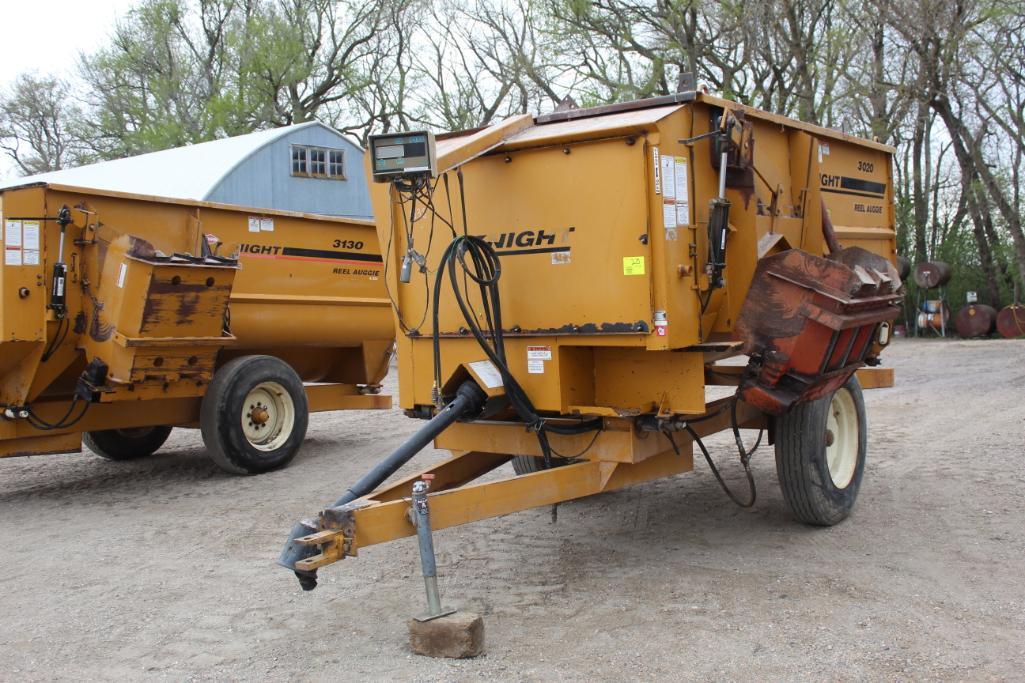 KNIGHT 3020 REEL AUGER FEEDER WAGON, LEFT HAND DISCHARGE, DIGI-STAR EZ150 MONITOR, 540PTO,