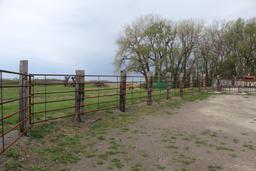 (4) APPROX 20' & (1) 17' SECTIONS OF ENDLESS FENCING,