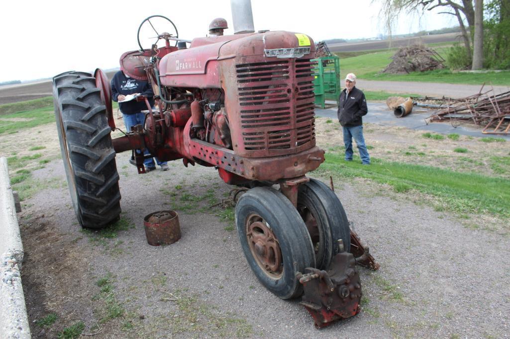 1947 FARMALL M, NF, FENDERS, 12 VOLT, ELECTRONIC IGNITION, PTO, PULLEY, CEMENT WHEEL WEIGHTS,