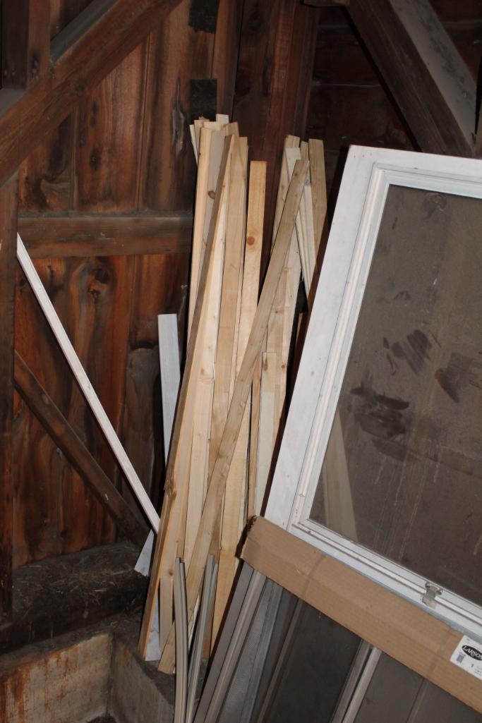 VARIETY OF WINDOWS AND SCREENS, USED