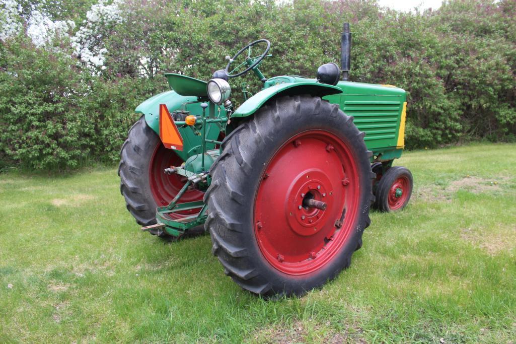 OLIVER ROW CROP 66, GAS, NF, FENDERS, LIGHTS, SIDE SHIELDS, 2 HYD, 12 VOLT, 11-38'S,