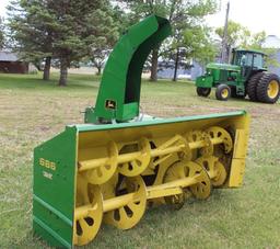 JOHN DEERE 686 93" 3PT DOUBLE AUGER SNOWBLOWER, HYD SPOUT, 540 PTO, S/N# W00686X001044