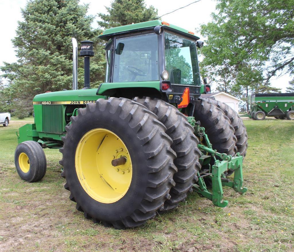 1980 JOHN DEERE 4640 2WD TRACTOR, POWERSHIFT, 2 SCV, 3PT, QUICK HITCH, LARGE 1000 PTO,