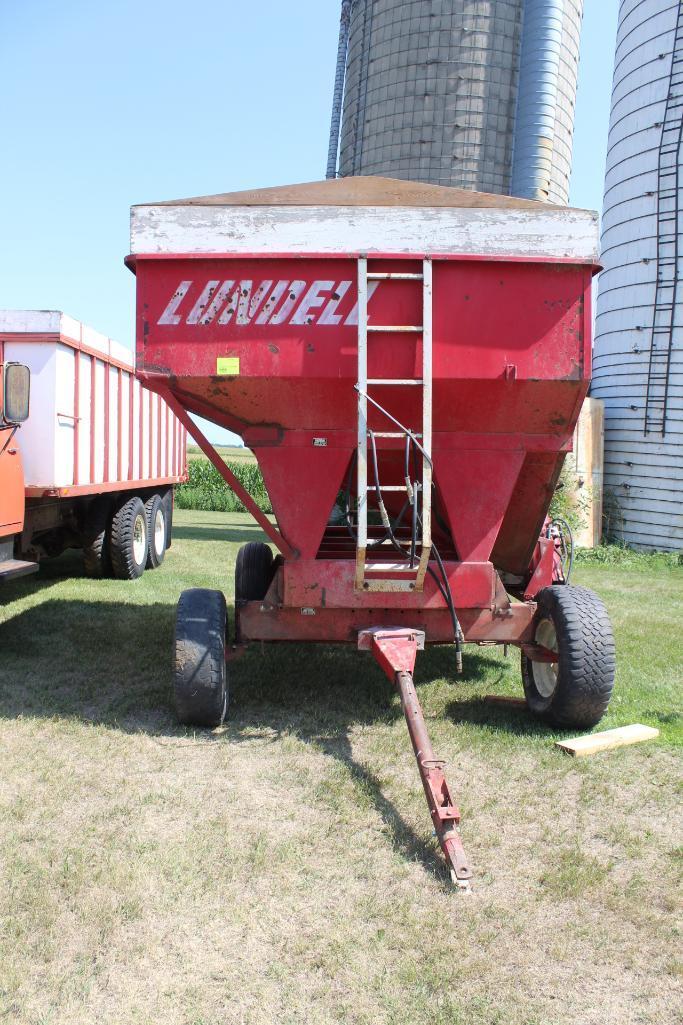 Lundell 1290 Gravity Box, Approx 220 Bu, 2 Compartment,