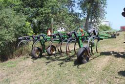 JD 610 Chisel Plow, 17', PT, Walking Tandems, Single Point Depth, TruDepth Shanks,