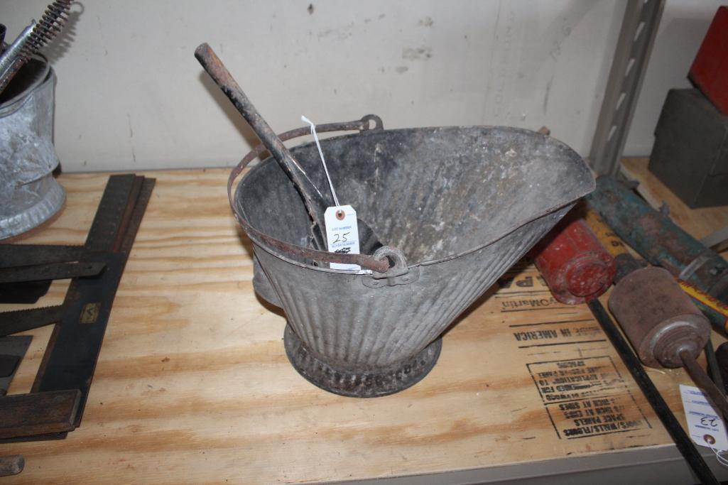 METAL COAL PAIL WITH SHOVEL