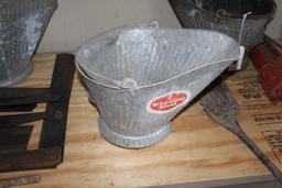 METAL COAL PAIL WITH SHOVEL