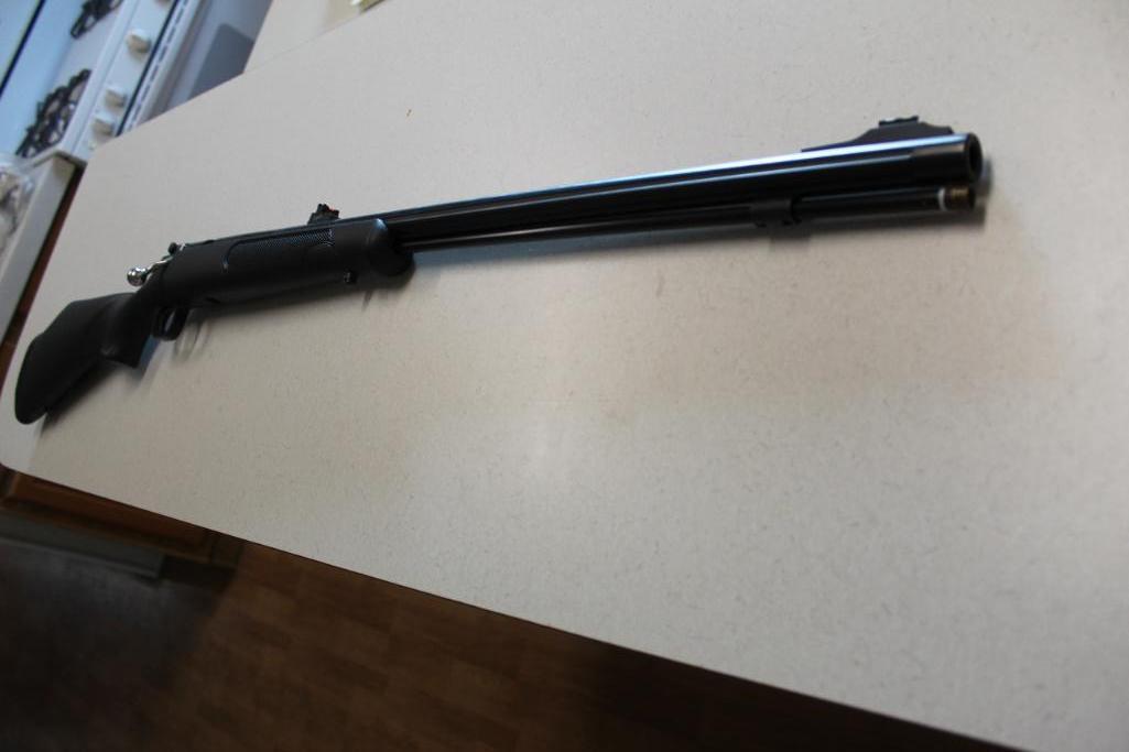KNIGHT 45 CAL MUZZLOADER, SN 001102, SOLD WITH 45 CAL SABOT, 45 CAL POWDER DISCS AND OTHER ITEMS,