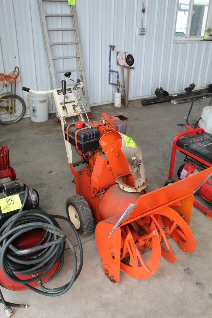 WARDS GARDEN MARK 22" SNOWBLOWER, 8 HP GAS ENGINE, WALK BEHIND