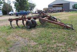 Hiniker 11 Shank V Ripper, PULL TYPE, Shear Bolt Trip