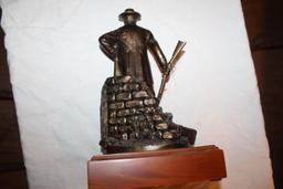 "The Marshall" Sculpture on Wood Base, Friends of NRA 2004, 12"