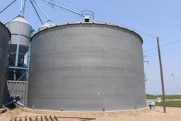 Behlen 42'8" Dia Grain Bin, 7 Ring, 23' Eave, (3) Roof Vents, Electric 110v Grain Spreader, Ladder,