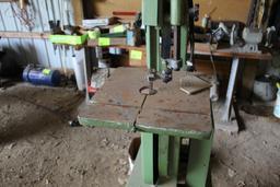 BAND SAW ON STAND, 1/2" BLADE