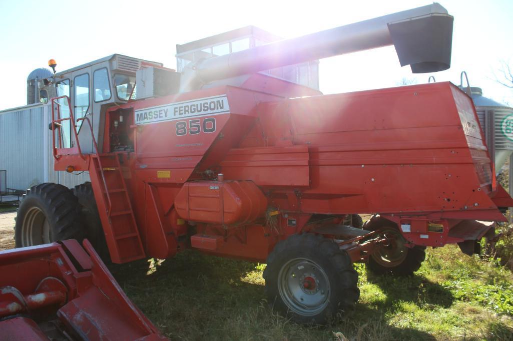 1984 MF 850 Combine, Diesel, 3,663 Hours Showing,