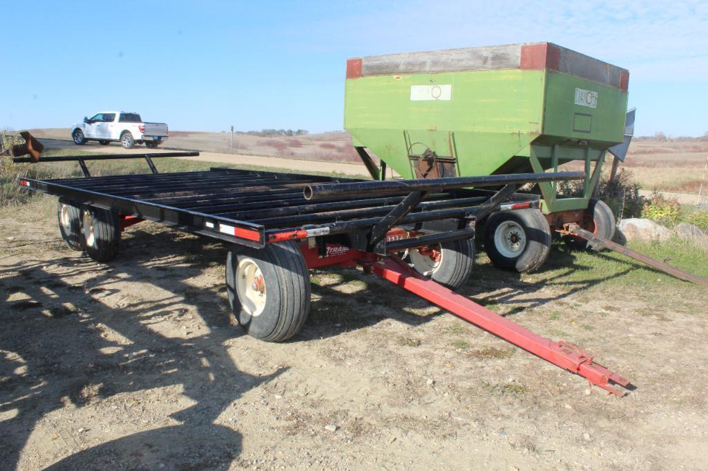 RD Bale Mover on EZ Trail 1274 Tandem Axle Gear