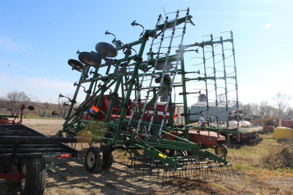 Great Plains Field Cultivator, Model 32FC, Danish Tine, Walking Tandems, 32', 4 Bar Harrow