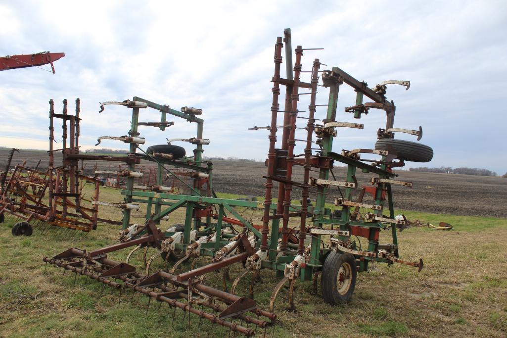 GLENCOE APPROX 24' FIELD CULT, 3 BAR HARROW, HYD FOLD