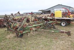 GLENCOE APPROX 20' FIELD CULT, MANUAL FOLD, 3 BAR HARROW