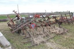 GLENCOE APPROX 20' FIELD CULT, MANUAL FOLD, 3 BAR HARROW