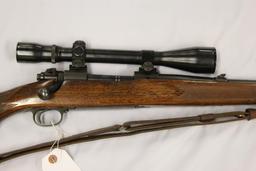 Winchester Model 70 264 Win Magnum, Bolt Action, Weaver Scope, Leather Sling