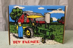 1/16 JOHN DEERE 4010, 1993 TOY FARMER, NEW IN BOX