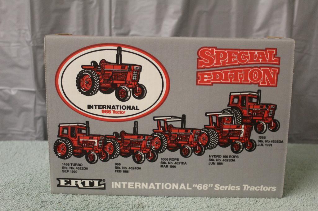 (6) 1/16 IH 66 SERIES SET, IH 1066 5 MILLIONTH TRACTOR, IH 1566, IH 1466 TURBO, IH 1066 ROPS,