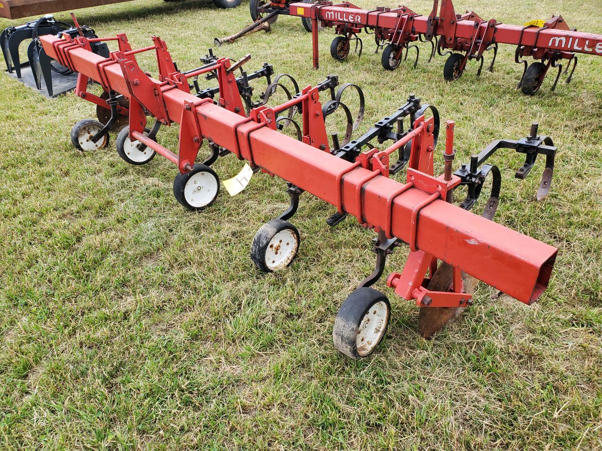 McConnell 4 Row Cultivator With Dual Stabilizers