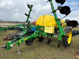 Farm King 1410  11 Coulter Nitrogen Applicator