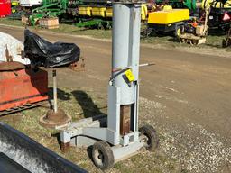 Pneumatic Single Post Jack