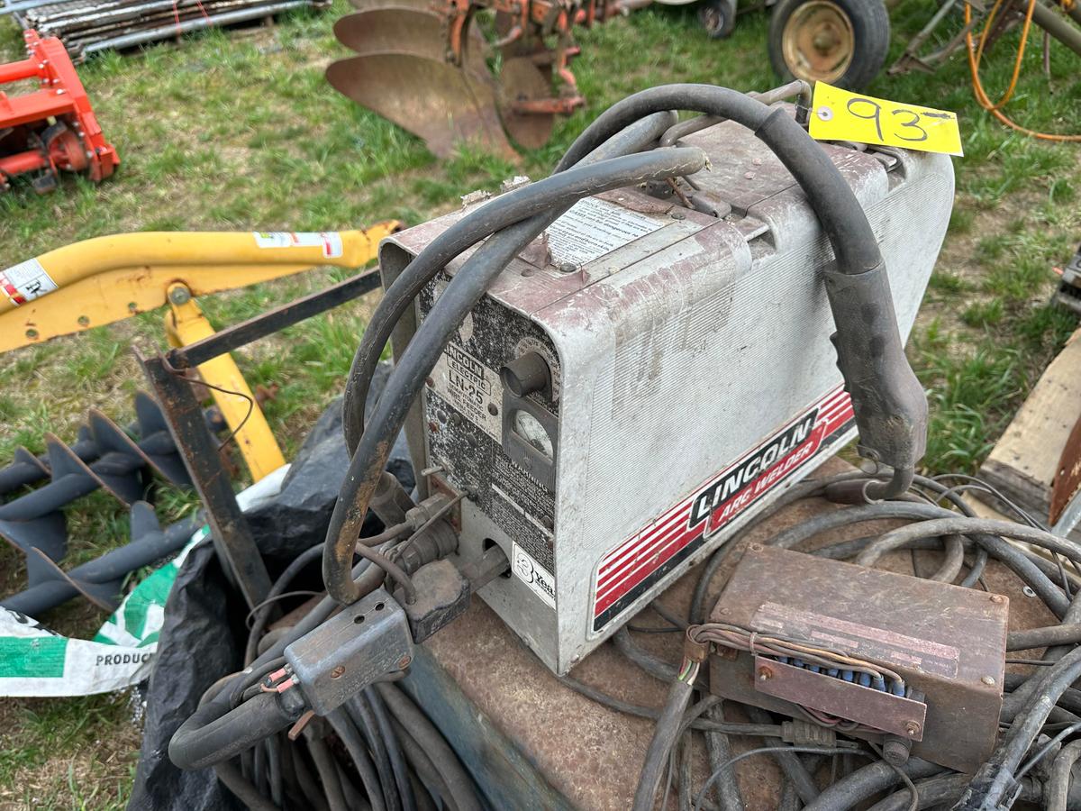 Lincoln LN-25 MiG Welder With Gun