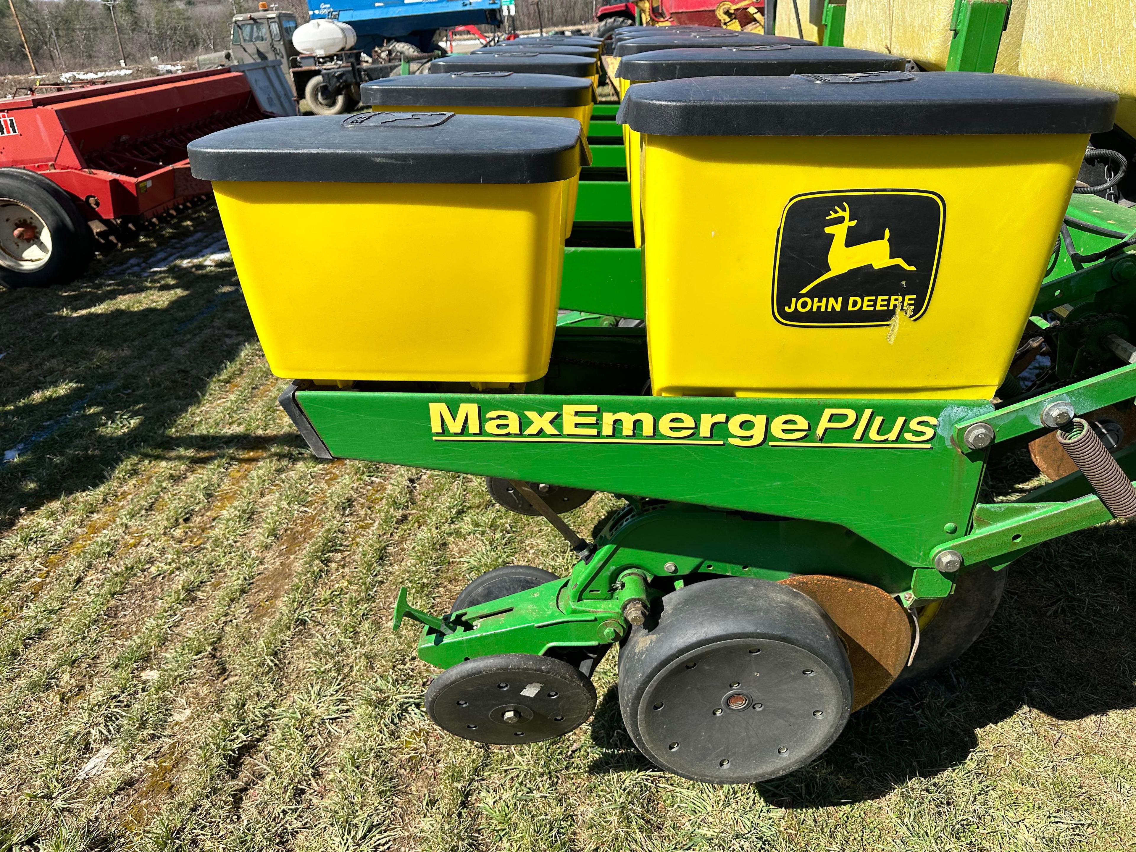 John Deere 1750 6X30 Planter