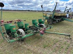 John Deere 450  4 Row 36” Corn Planter