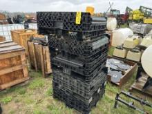 (5) Plastic Folding Pallets