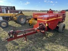 New Holland 570 Baler With Model 72 Thrower