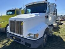 2003 International 9200I Tandem Axle Sleeper Tractor