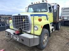 1987 Ford L-8000 Single Axle Flatbed Truck