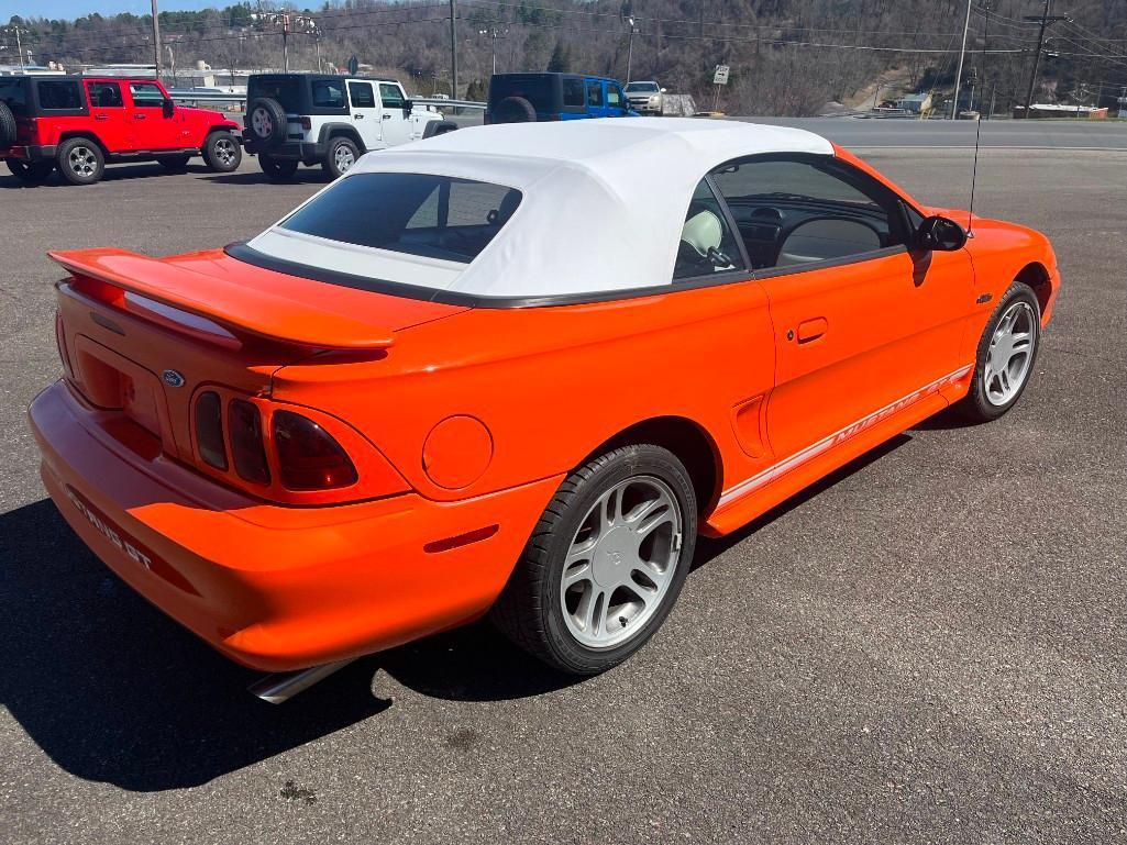 1996 FORD MUSTANG CONVERTIBLE GT