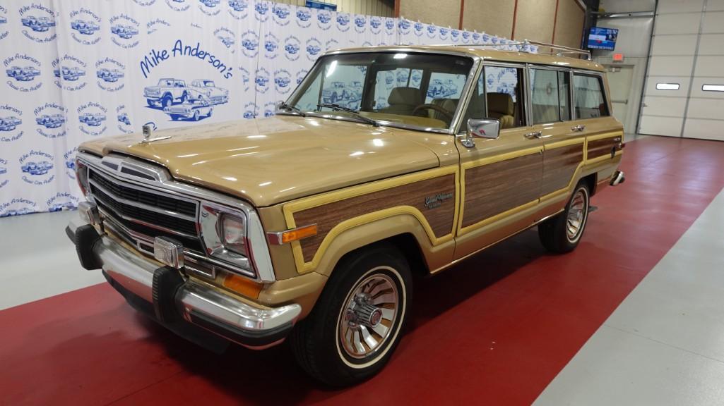 1987 Jeep Grand Wagoneer