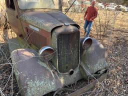 1930s Dodge Truck Dually