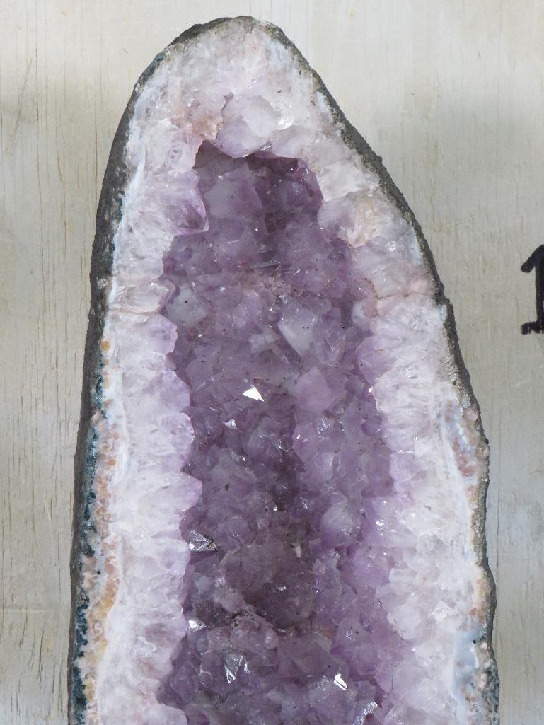Big Beautiful Amethyst Geode Cathedral Weight 40lbs ROCKS & MINERALS