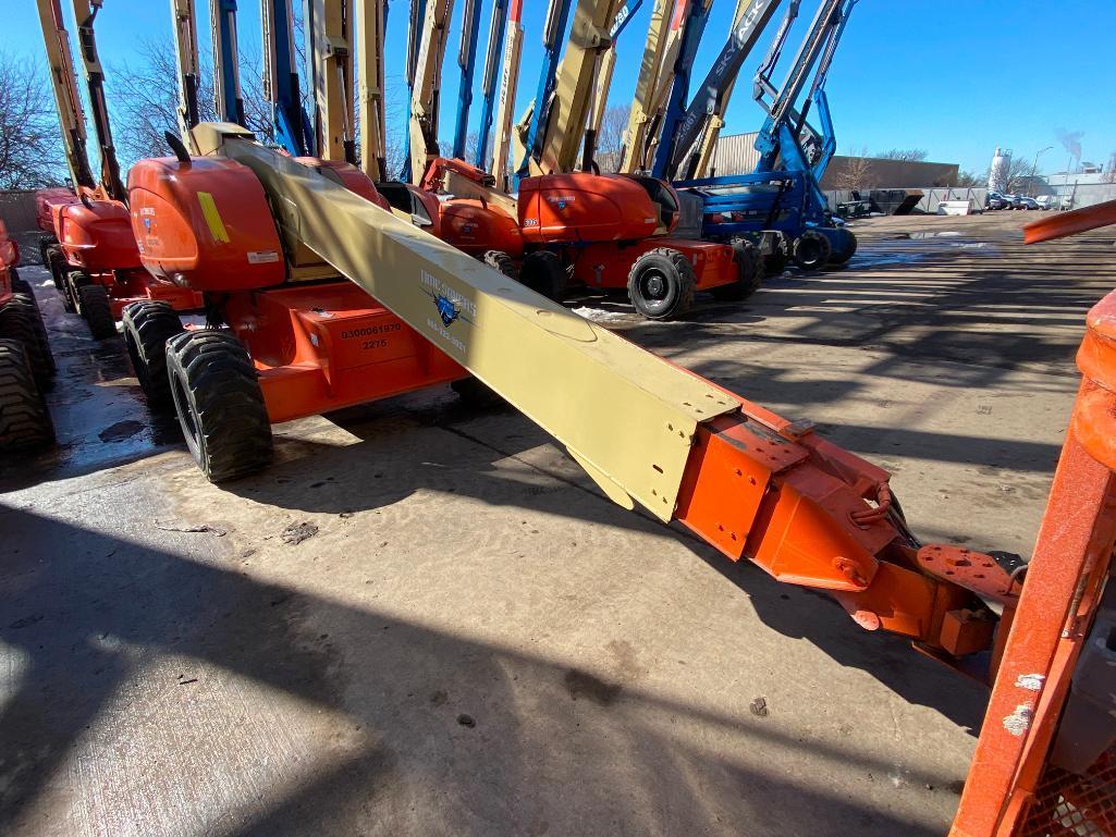 JLG 600S Rough Terrain Boom Lift (S/N 300061970, Year 2001), with 60' Platform Height, 49.47'