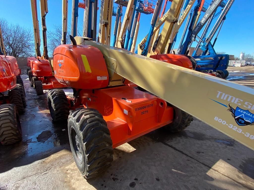 JLG 600S Rough Terrain Boom Lift (S/N 300061970, Year 2001), with 60' Platform Height, 49.47'