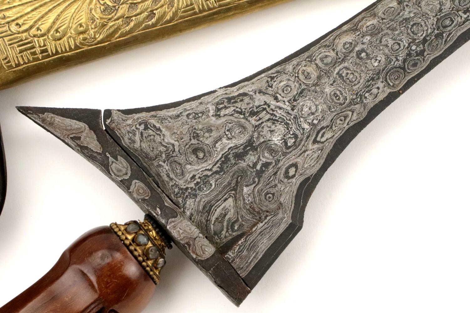 Very Good Early 20th C. Indonesian Yogyakarta Java KERIS Dagger ~ Fine Damascus Blade of Rare Patter