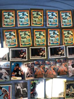 Lot of Frank Thomas Baseball Cards, Rookies, Topps, 90+ Cards
